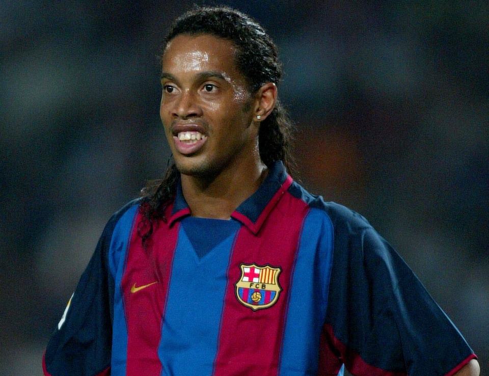 I played with football’s greatest Lionel Messi but magic Ronaldinho was ...